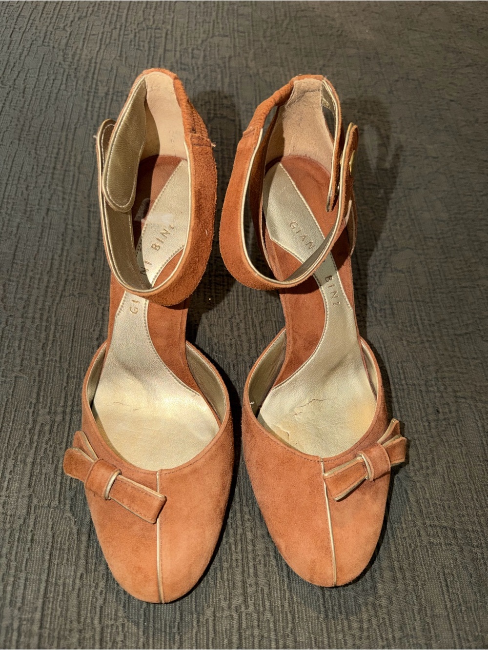 Gianni Bini Rust Brown Suede Ankle-Strap Heels with Bow 20s look Adjustable